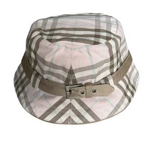 Burberry Bucket Hat - size L - Excellent used condition